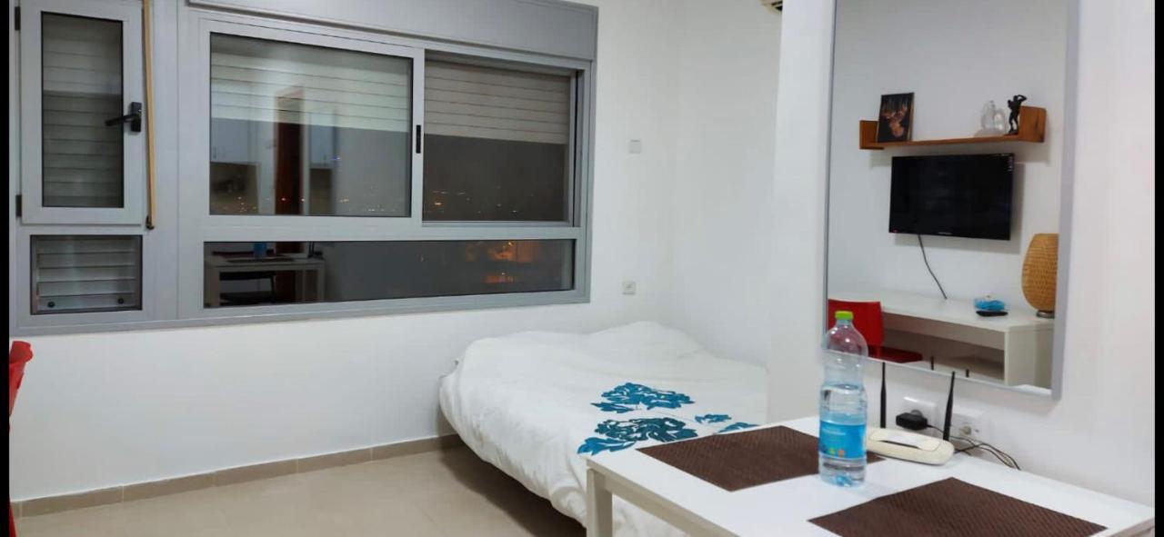 New Studio In Soroka Hospital Area Apartamento Beerseba Exterior foto